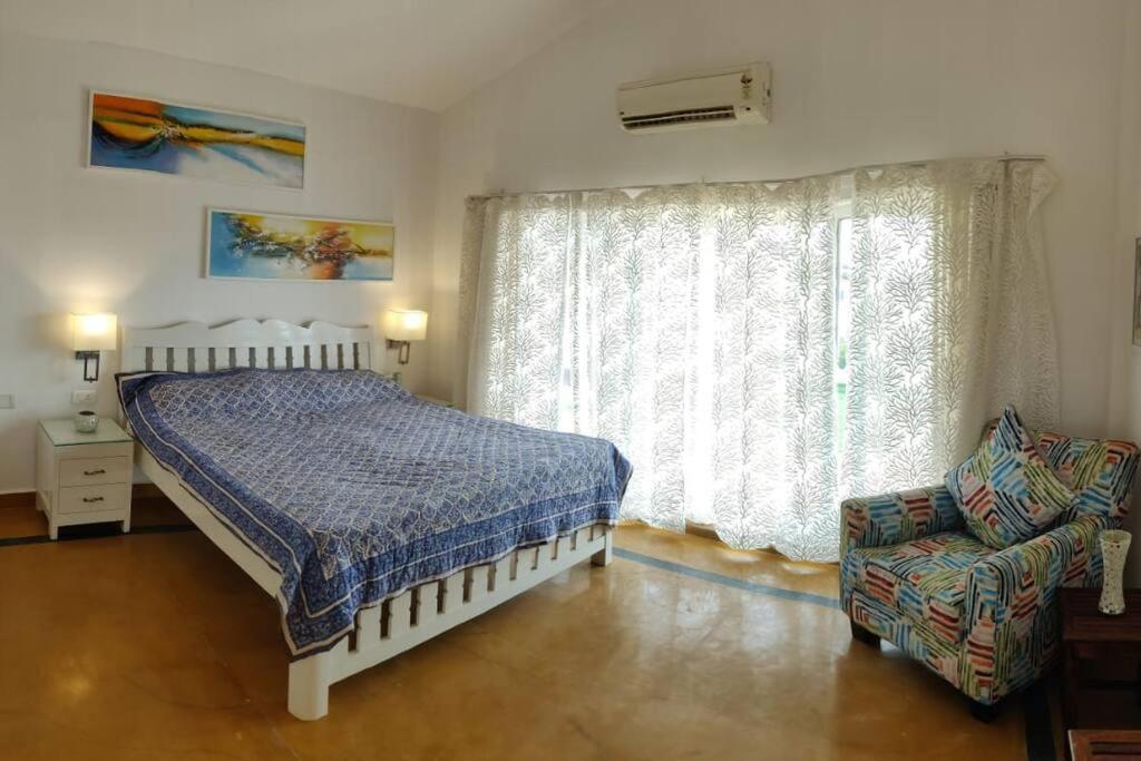 Villa Nazuri W Caretaker Candolim Extérieur photo