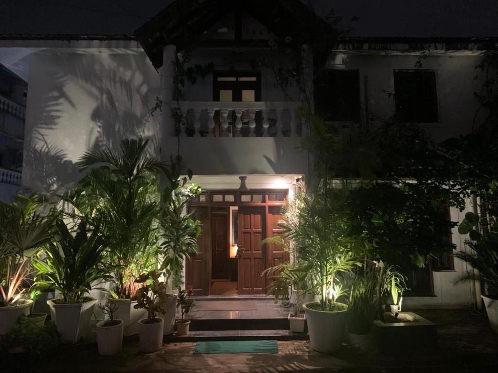 Villa Nazuri W Caretaker Candolim Extérieur photo
